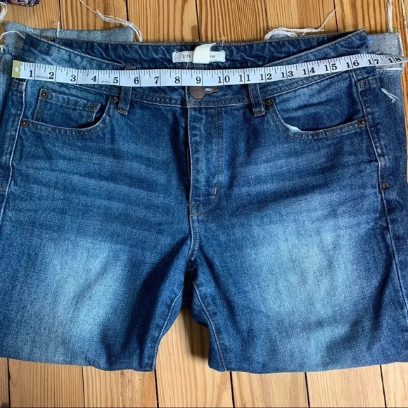Life in progress distressed Capri size 27 - Picture 8 of 9